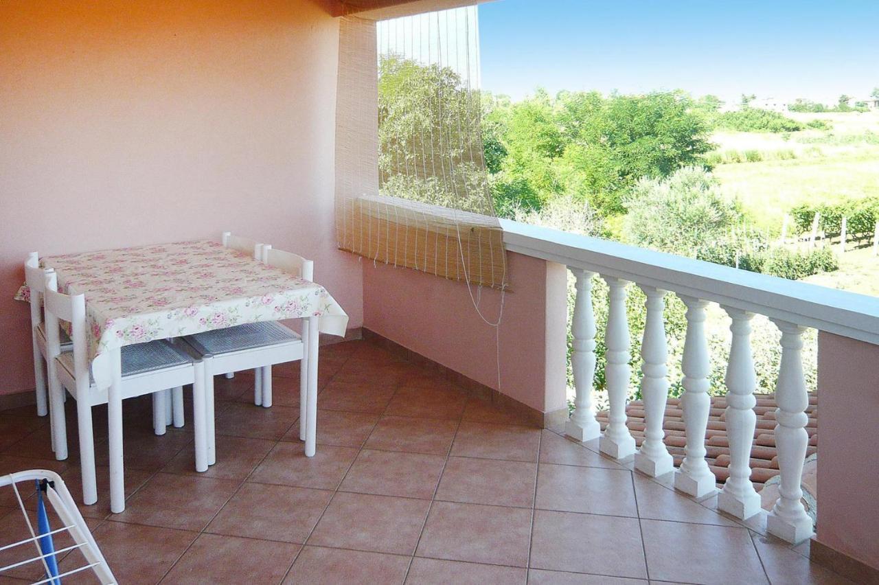 Apartments Ljilja In Privlaka, Near Sandy Beach Privlaka  Exteriér fotografie